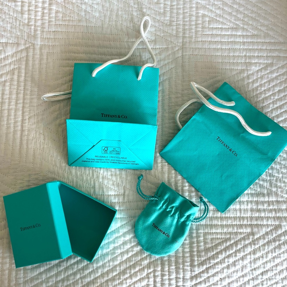 Tiffany box, pouch and paper bag